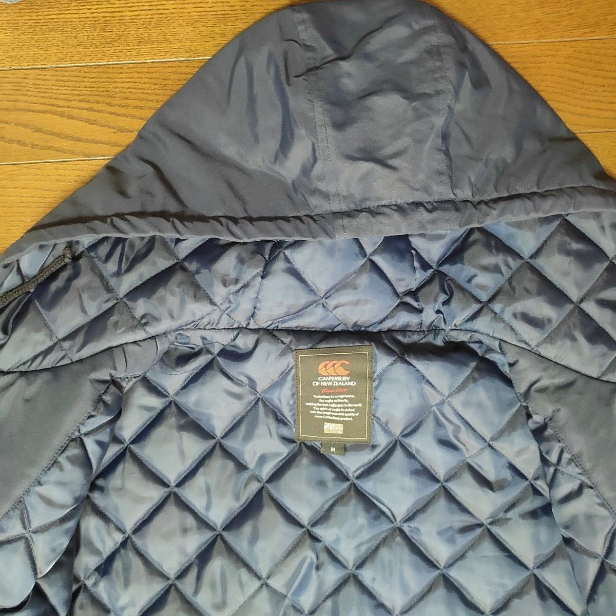 【定価22000円】カンタベリーインサレーションジャケット　まだまだ寒い日が続くのでどうですか？