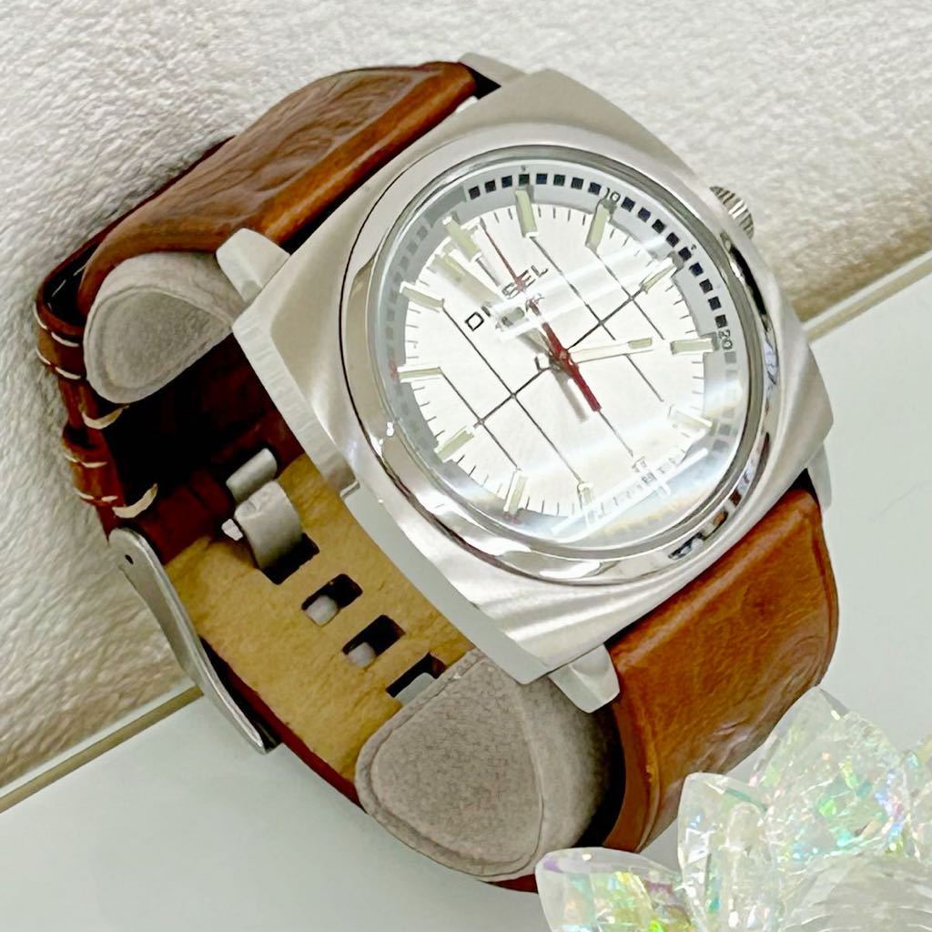  【稼働品】DIESEL ディーゼル メンズ クォーツ 腕時計 _画像4