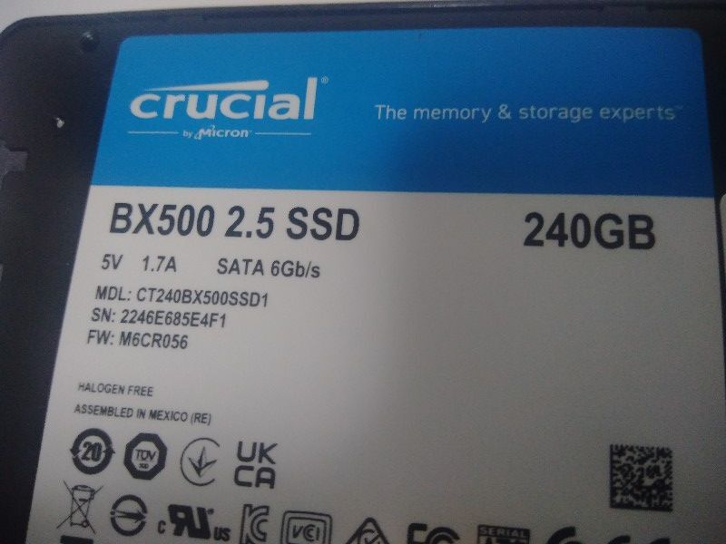 ■ SSD ■ 240GB （96時間）　正常判定　crucial　送料無料_画像3