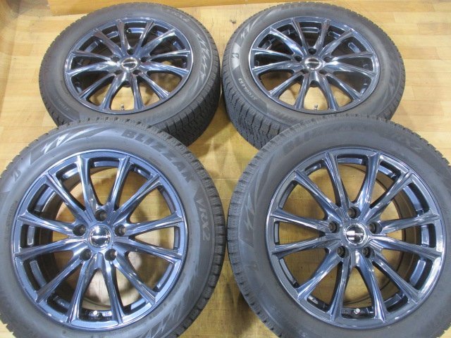 美品! 溝十分有り! 200 210 220 クラウン マークX カムリ 他 ホイール スタッドレス 4本SET 17インチ 215/55R17 ブリヂストン VRX2 2020年_画像1