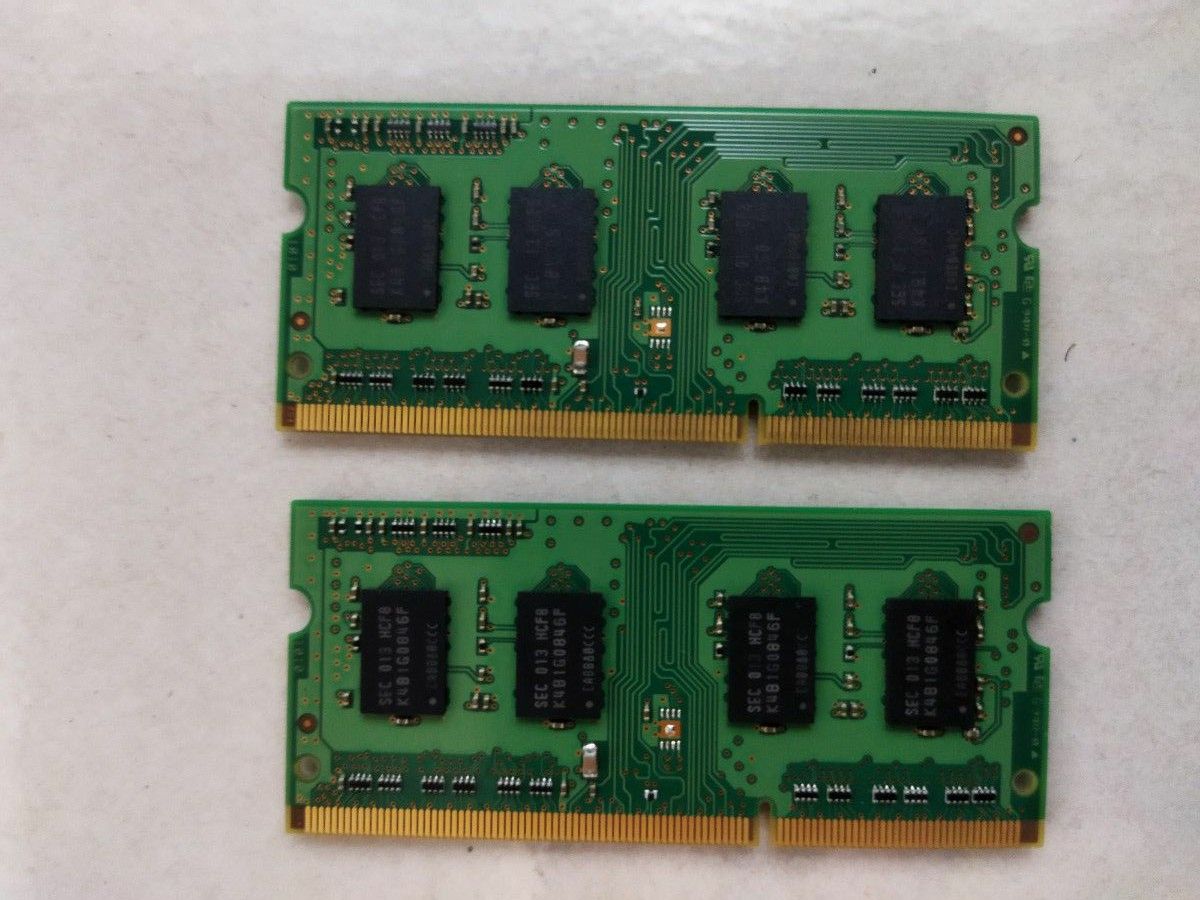 SAMSUNG  DDR3 1066MHz PC-8500S 1GB×2枚 計2GB