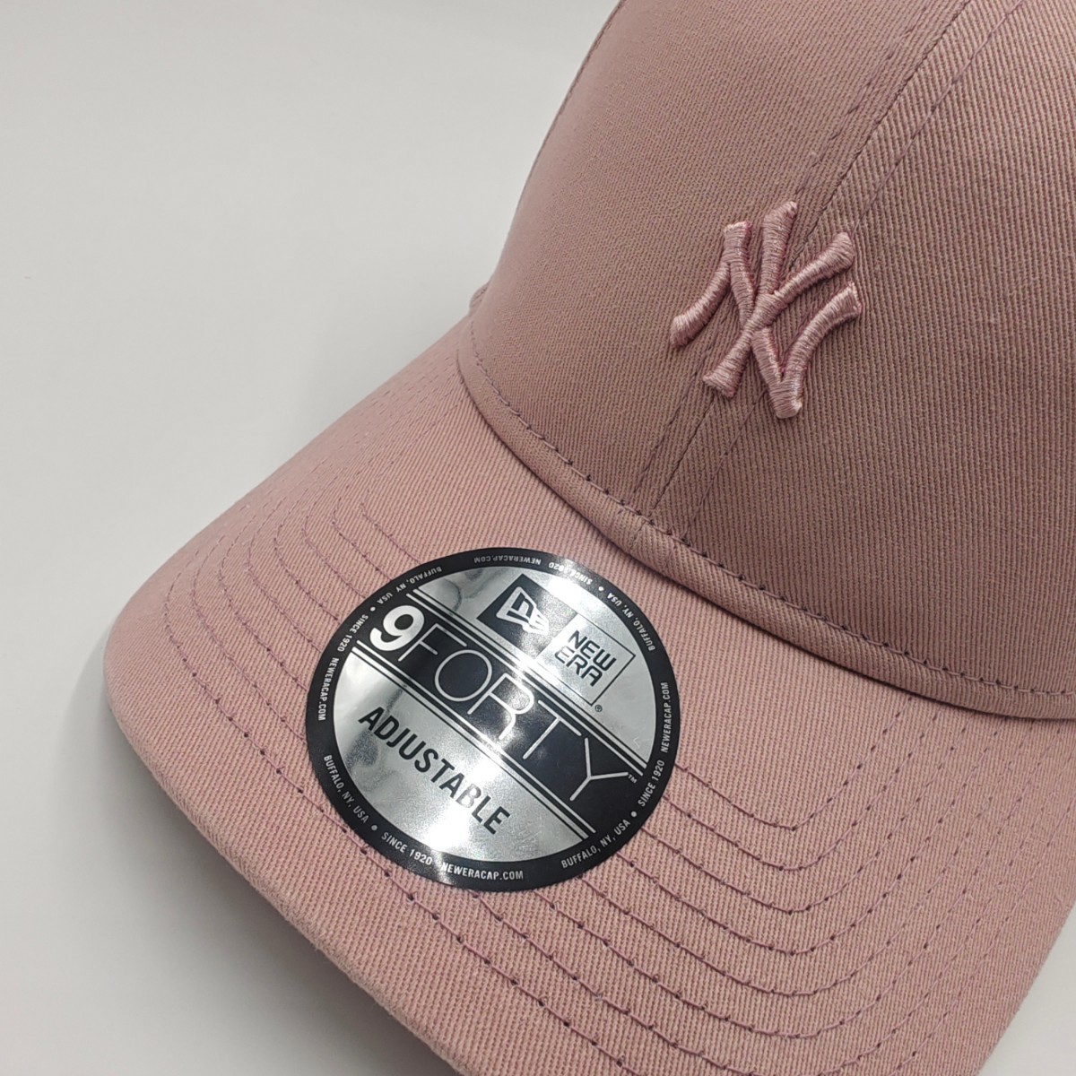ニューエラ 9FORTY NY ミニロゴ キャップ 【ピンク】ライトピンク MLB メジャーリーグ NEW ERA 帽子 ヤンキース ユニセックス 