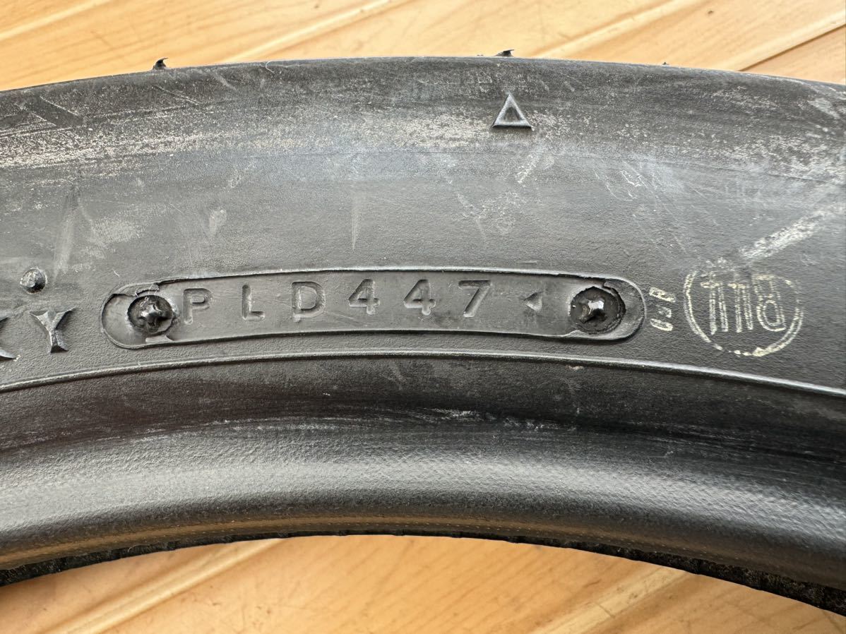 ８　倉庫片付け品　新品長期在庫品　ＢＲＩＤＧＥＳＴＯＮＥ　３.００-１７　タイヤ　１本　ＣＢ１２５Ｔ　旧車　オートバイ　未使用_画像5