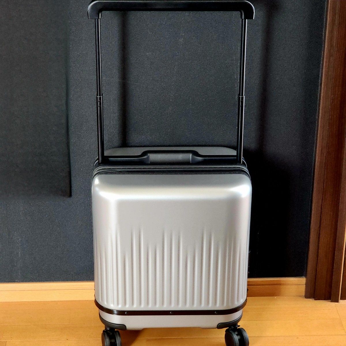 VELO キャリーケース スーツケース 三段階サイズ可変式 3in1 VELO キャリーケース スーツケース 三段階サイズ可変式 3in1