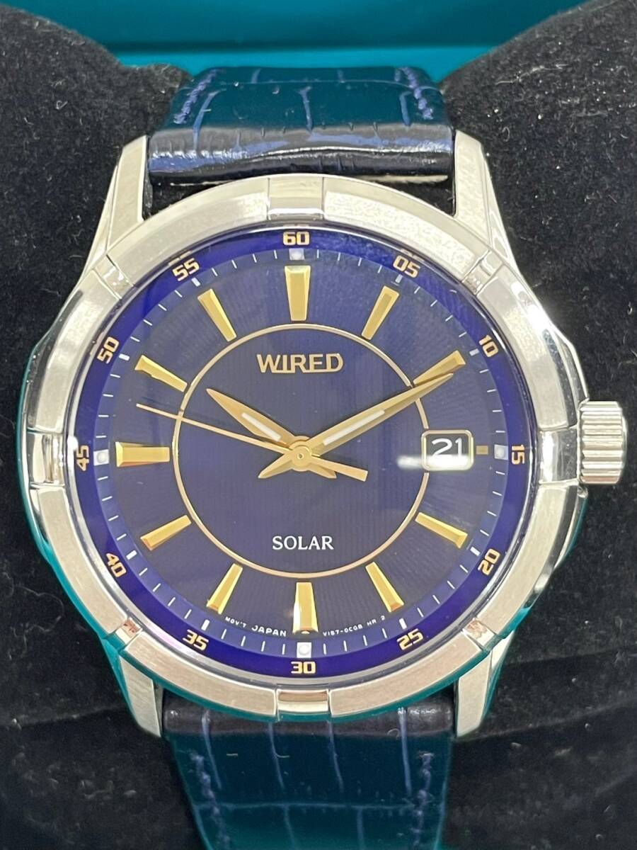 D6737*1　稼働　SEIKO　セイコー　WIRED　ワイアード　V157-0BM0　ソーラー　ブルー文字盤　デイト　メンズ腕時計　取扱説明書・箱付き_画像2