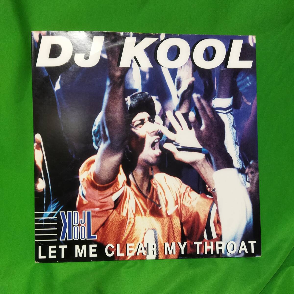 12' レコード DJ Kool - Let Me Clear My Throatの画像1
