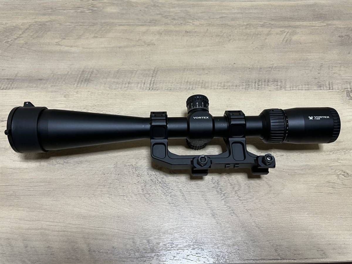 実物ライフルスコープ VORTEX Diamondback tactical 4-12×40 ガイズリータイプマウント付_画像2