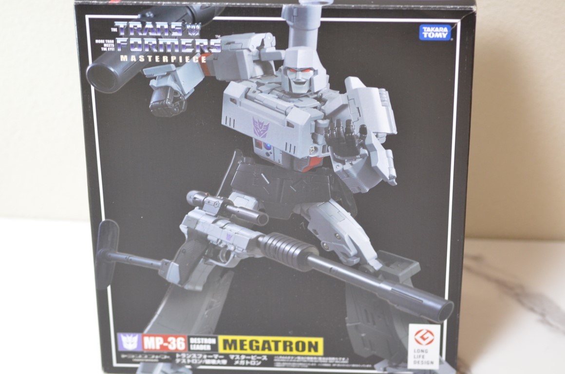 【ジャンク】タカラトミー トランスフォーマー マスターピース MP-36 メガトロン　中古_画像1