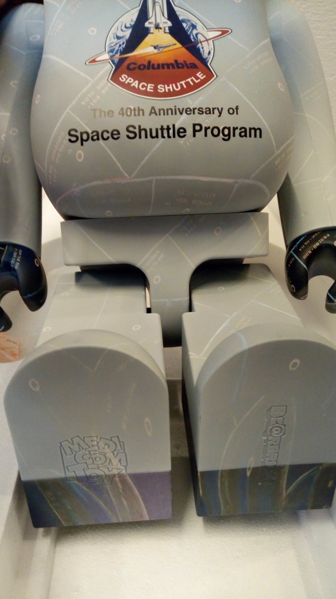 Bibian 比比昂- NASA SPACE SHUTTLE BE@RBRICK 1000% スペース Bibian 比比昂- NASA SPACE SHUTTLE BE@RBRICK 1000% スペース