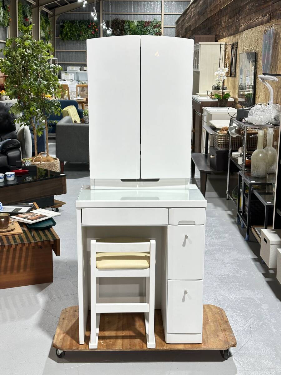 ★NITORI ニトリ★ ドレッサー 定価4万 鏡面仕上げ 4面鏡 白 ナチュラル 寝室 メイク収納 シンプル 福島 郡山市★直接渡しOK★