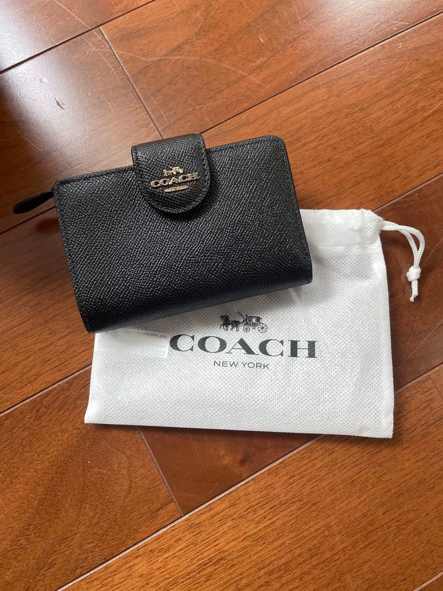 COACH 財布(二つ折り財布) ブラック　クロスグレーン レザー ミディアム コーナー ジップ ウォレット [アウトレット品]