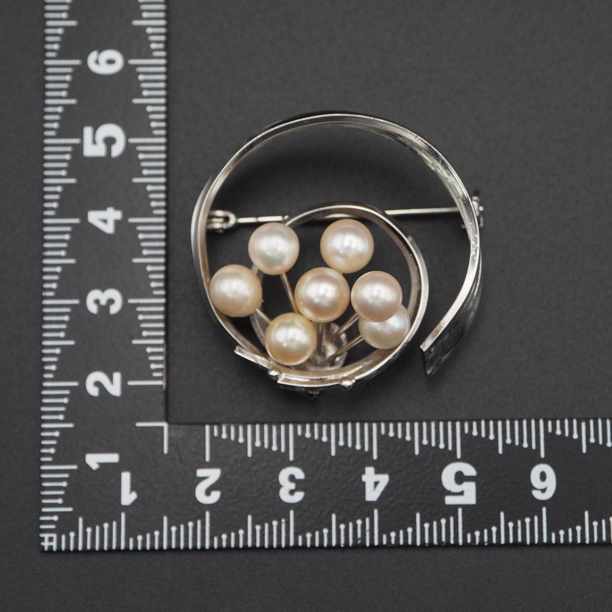 M379 真珠 5.9~6.5mm7珠 パール SILVER刻印 ブローチ デザイン シルバー コサージュ 6月誕生石の画像10