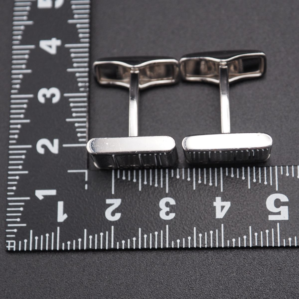 M460 ダンヒル dunhill AD 925刻印 カフスボタン ロゴ デザイン M460 ダンヒル dunhill AD 925刻印 カフスボタン ロゴ デザイン