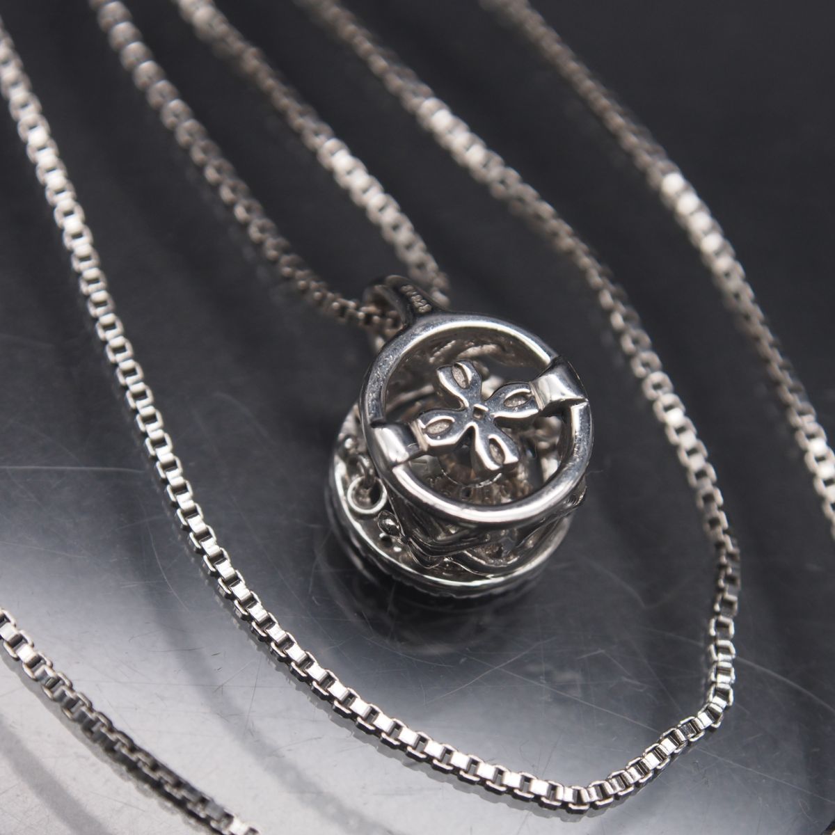 【 】Iconic ID アシンメトリック ネックレス/silver L225 ダイヤモンド風 SILVER925刻印 ペンダント ネックレス