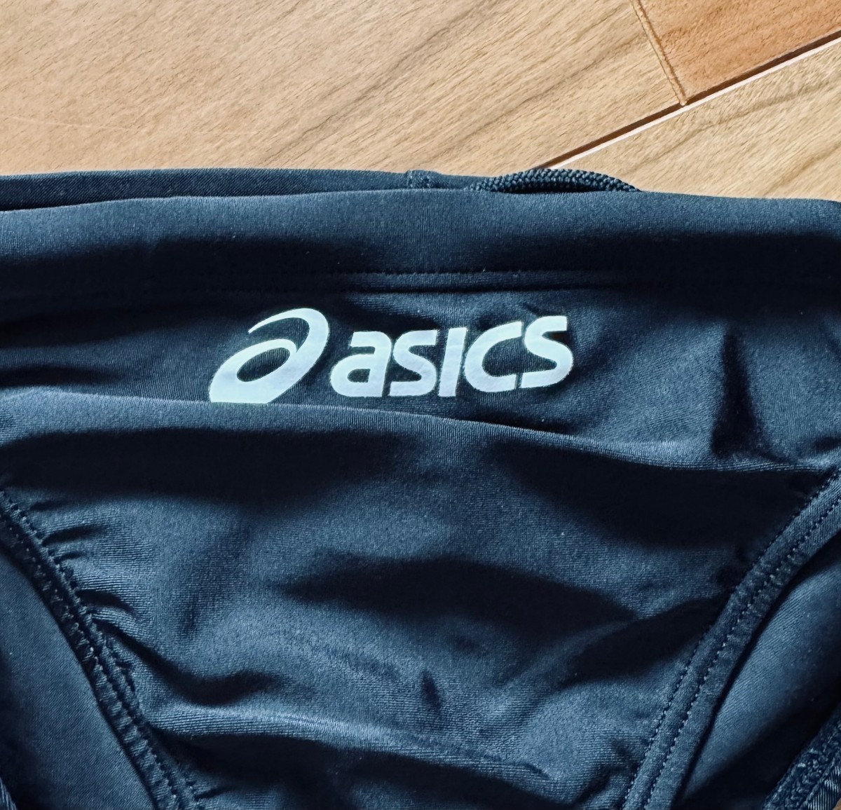 【美品】asics / ハイドロCD / ブラック / SSサイズ / 光沢 / 競パン 競泳水着 Vパン　_画像8