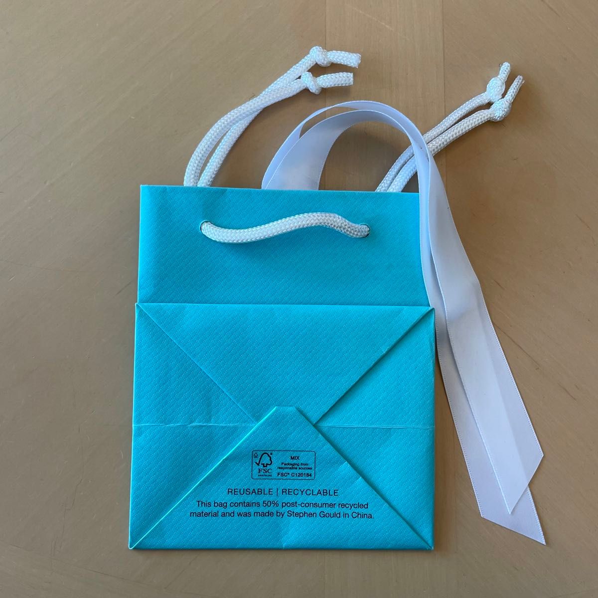 新品未使用 TIFFANY ティファニー 紙袋 5枚 おまけ1枚 新品未使用 TIFFANY ティファニー 紙袋 5枚 おまけ1枚