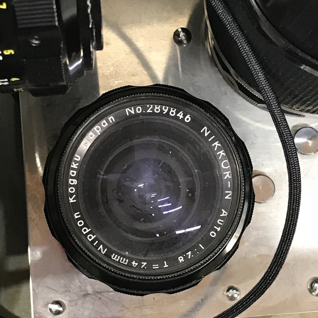 ニコン Nikon F ボディ 一眼レフカメラ マニュアルカメラ フィルムカメラ レンズ カメラバッグ Nikkor-s 1.2 55mm 3.5 55mm 秋D0208-39_画像4