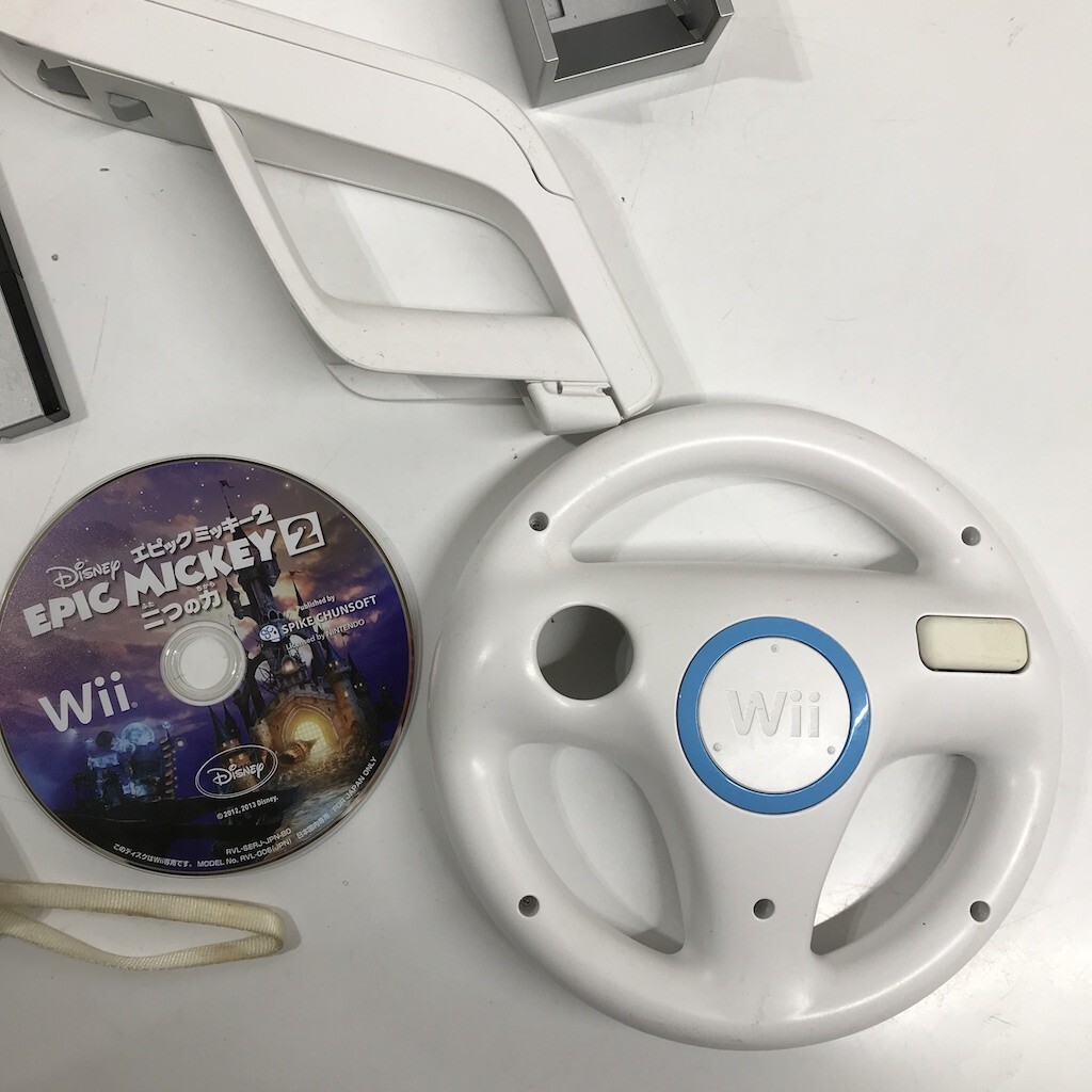 任天堂 Wii RVL-001 本体 リモコン ハンドル ヌンチャク バランスWiiボード RVL-021DS Lite まとめてセット 角D0209-14の画像7