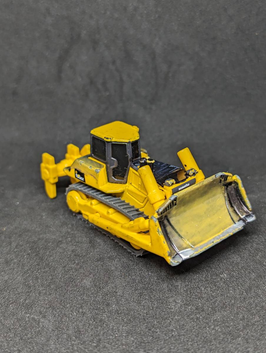 全国送料230円 ミニカー トミカ コマツ ブルドーザー KOMATSU 水陸両用 BULLDOZER D155AX-6 TOMICA TOMY 車模型 車おもちゃ当時物_画像4