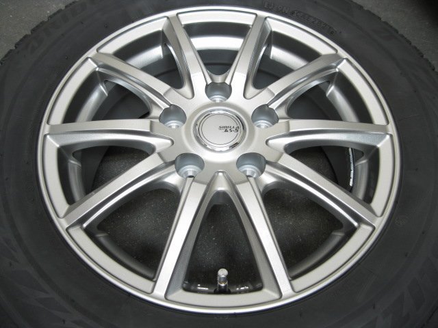 ■美品■SIBILLA NEXT GS-5 15インチ＆BS BLIZZAK VRX2 195/65R15 4本■C26.C27セレナ/ルミオン他■_画像3