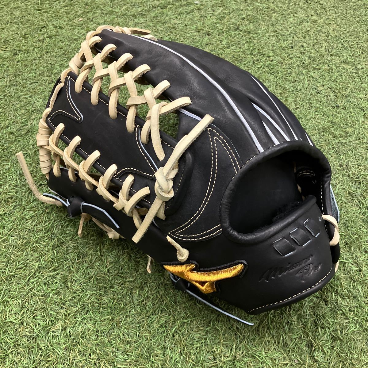 新品 未使用 ミズノ グローブ 硬式 野球 ミズノプロ 外野手用 新品 未使用 ミズノ グローブ 硬式 野球 ミズノプロ 外野手用