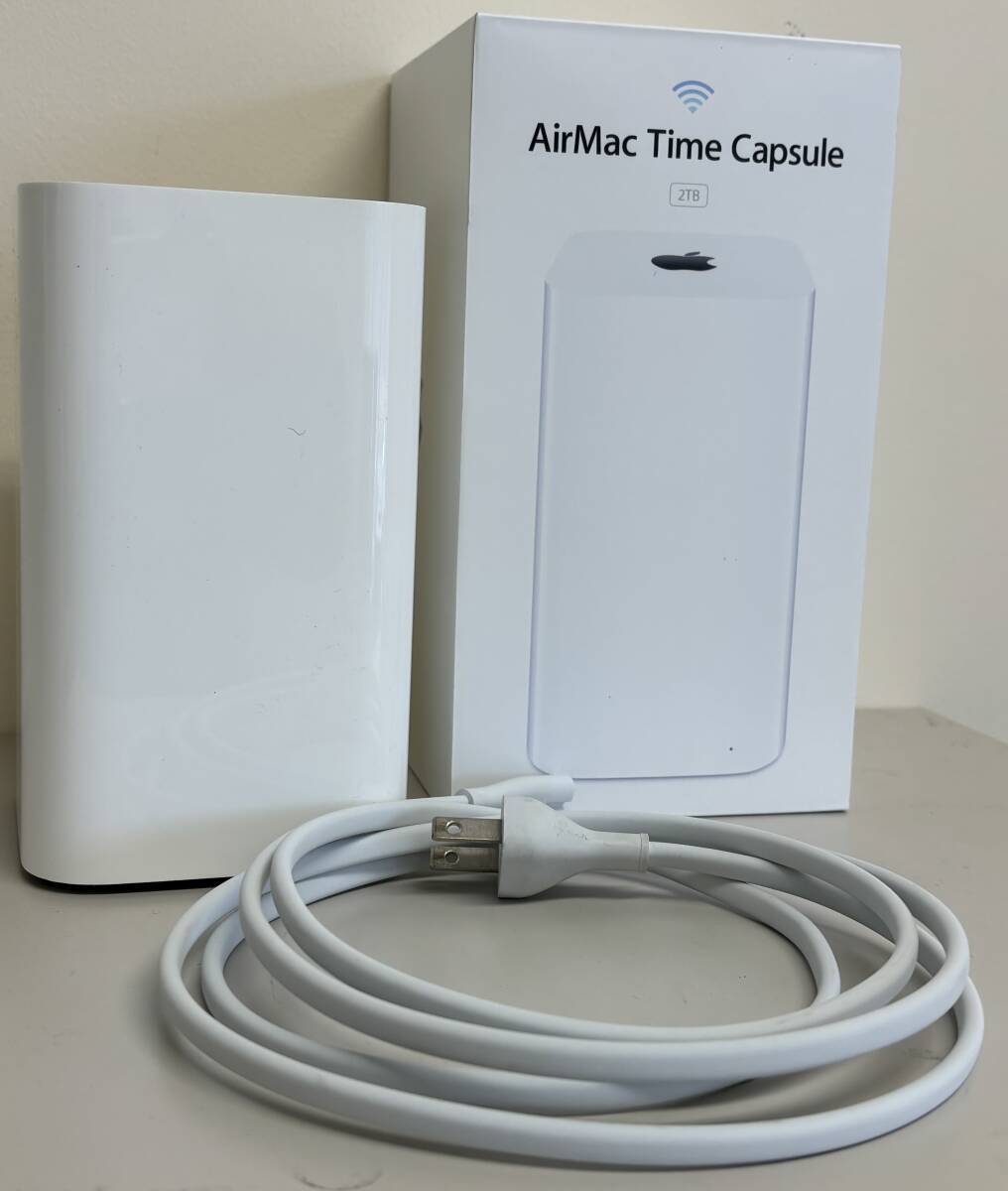 Apple A1470 AirMac Time Capsule 2TB 外箱・付属品付き アップル エアマック タイムカプセル _画像1