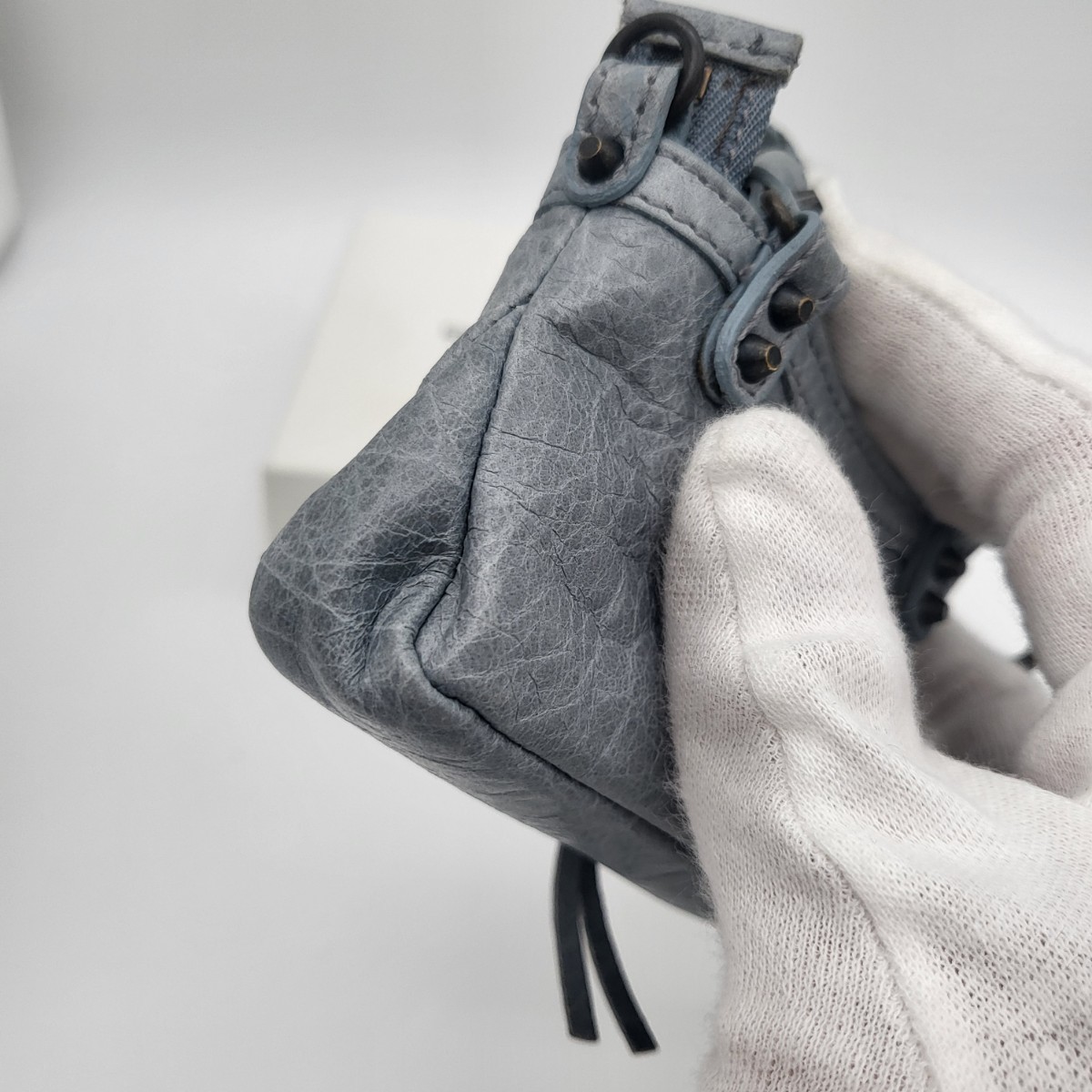 箱付き 未使用に近い BALENCIAGA バレンシアガ バッグチャーム 箱付き 未使用に近い BALENCIAGA バレンシアガ バッグチャーム