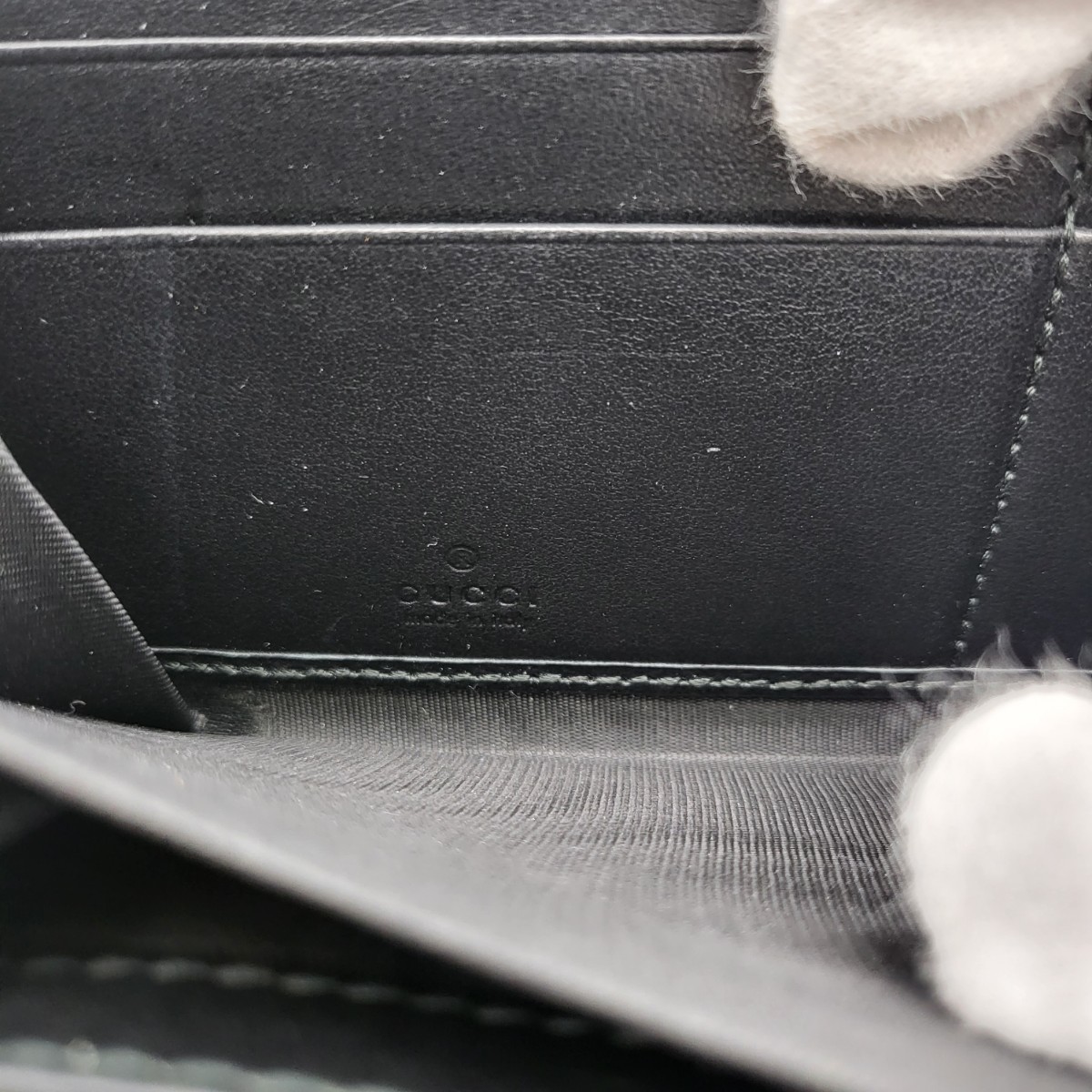 GUCCI グッチ ラウンドファスナー 長財布 財布 GG ロゴ ブラック GUCCI グッチ ラウンドファスナー 長財布 財布 GG ロゴ ブラック