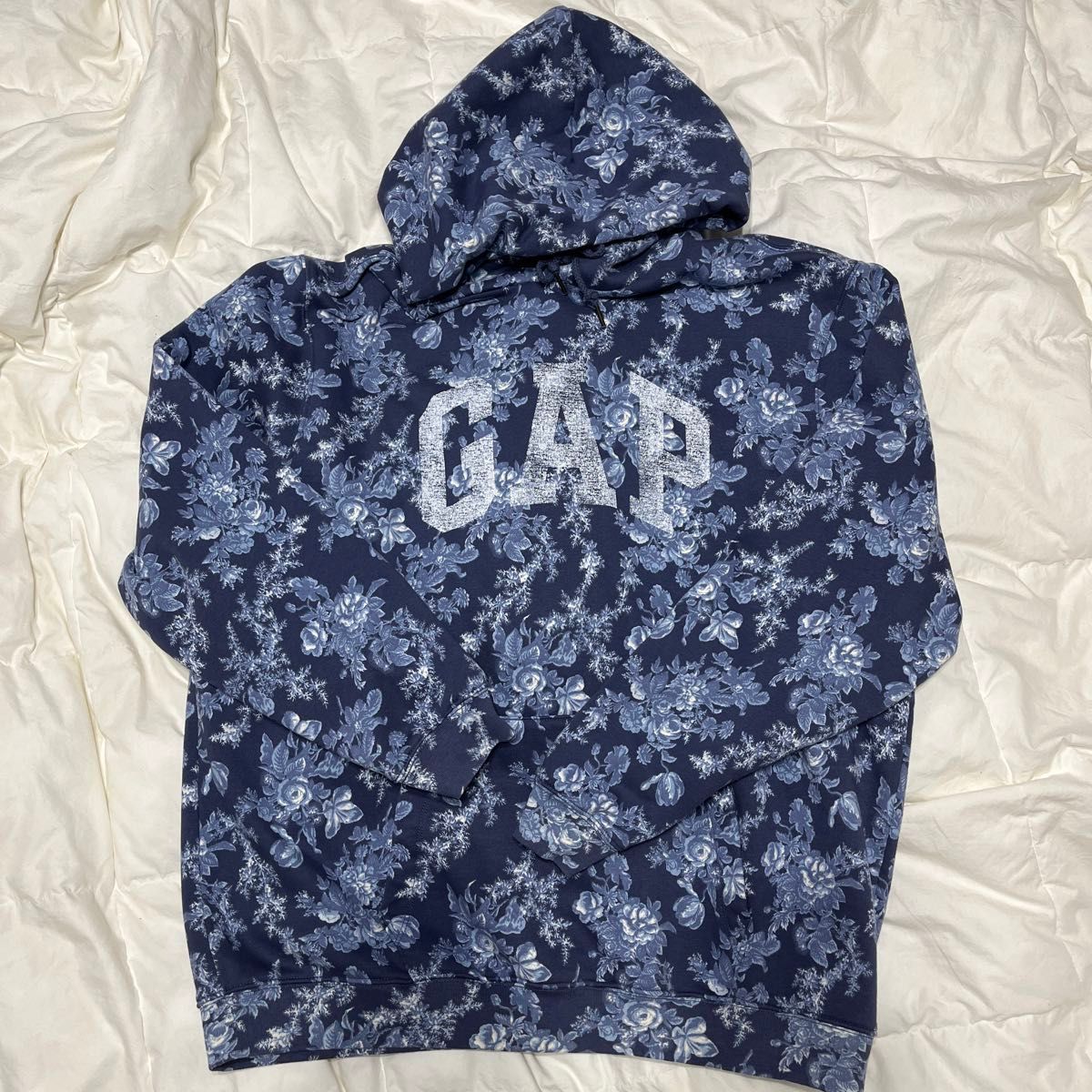 　Gap × LoveShackFancy フローラル GAPロゴ パーカー XL be フーディー プルオーバー