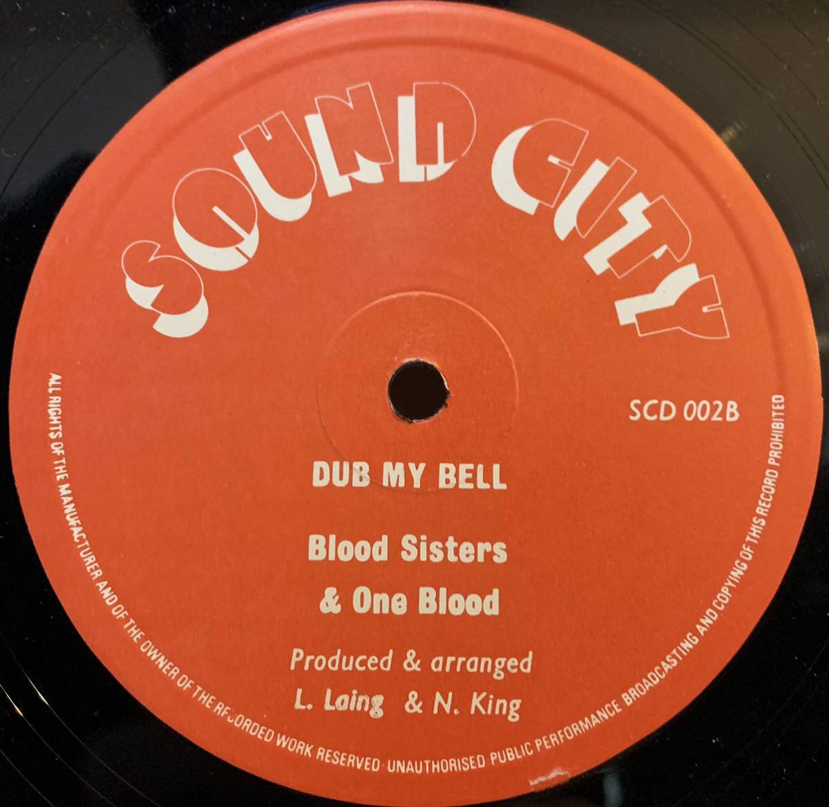 レア・ラヴァーズ 79年UK盤 Blood Sisters - Ring My Bell /Sound City SCD 002_画像2