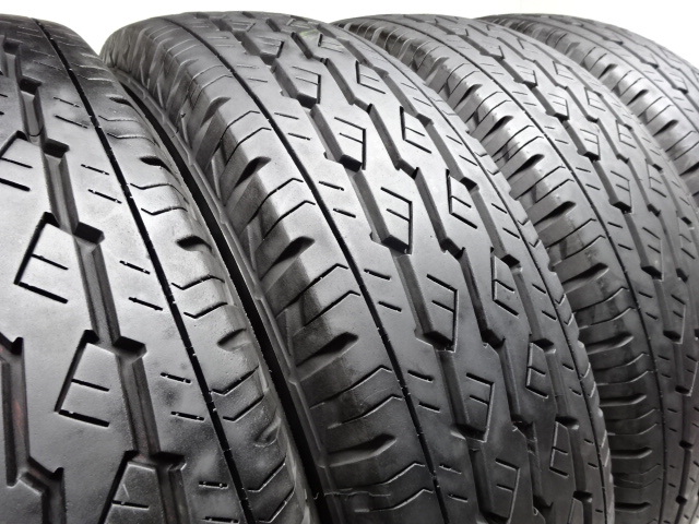 Y-047(送料無料/代引きOK)ランクE/D 中古 バリ溝 195/80R15 107/105L LT BRIDGESTONE V600 2019/2020年 8.5～9分山 夏タイヤ 4本_画像8