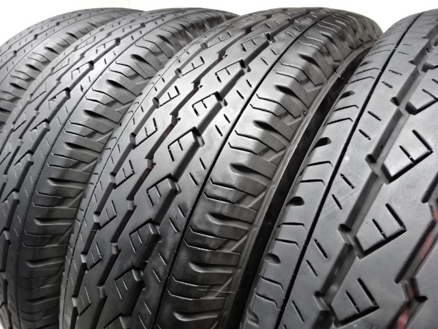 Y-048(送料無料/代引きOK)ランクE/D 中古 バリ溝 195/80R15 103/101L LT BRIDGESTONE V600 2019/2020年 8～9分山 夏タイヤ 4本_画像6