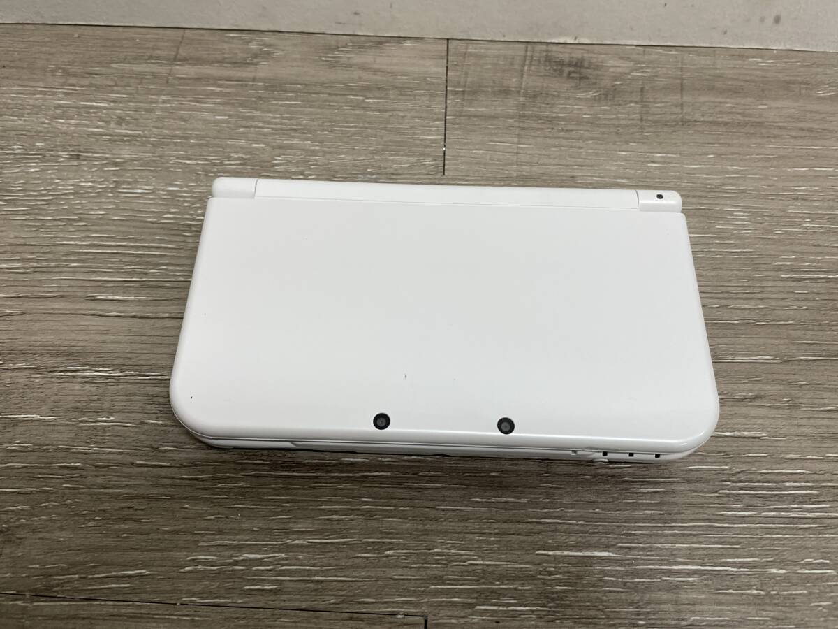 ☆ New3DSLL ☆ Newニンテンドー3DSLL パールホワイト 動作品 本体 タッチペン 付属 New Nintendo 3DS LL ニンテンドー 任天堂 2886_画像1