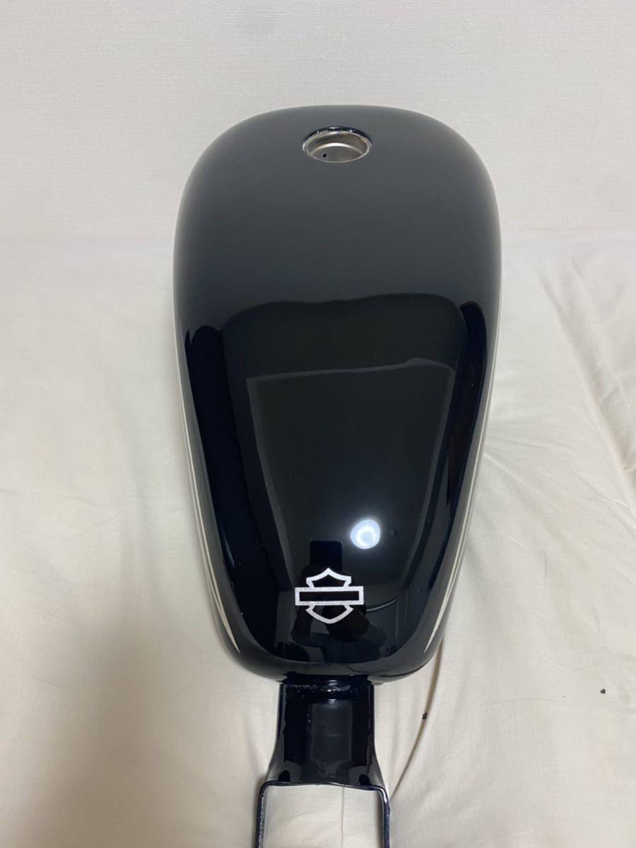 スポーツスター タンク 3 3ガロン 純銀リーフ XL スポーツスター タンク 3 3ガロン 純銀リーフ XL