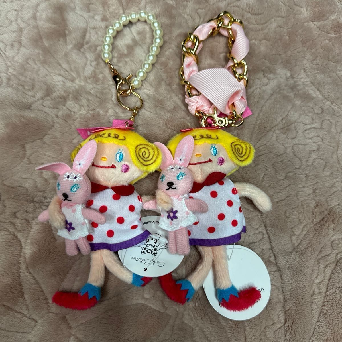 新品未使用　プレゼント付き　2点セットバッグチャーム☆いちごちゃん&ローラ/パール ピンクリボン ぬいぐるみ　タグ付き