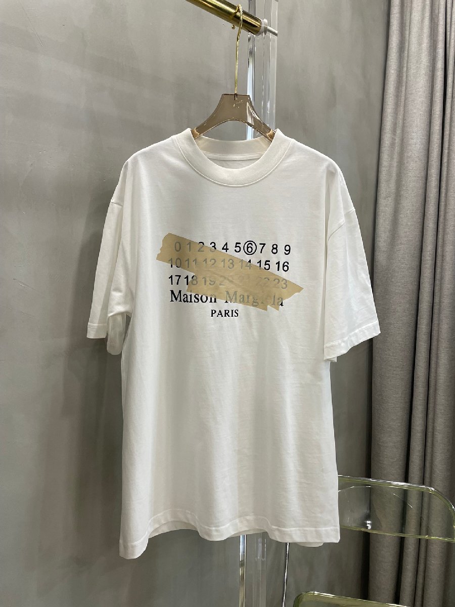 送料無料　マルタンマルジェラ　Maison Margiela　メンズ　Tシャツ　文字ロゴ　半袖　丸首　1698-46