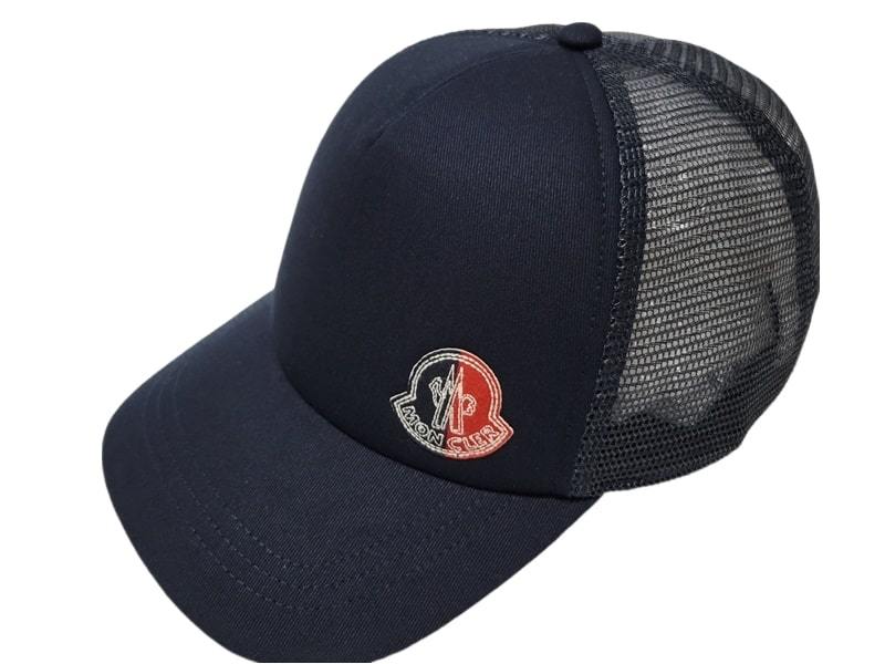 本物新品モンクレール ジーニアス MONCLER GENIUS ロゴ全開のデザイン ベースボールキャップ 帽子 ハット ダウンジャケットスタイルに_画像1