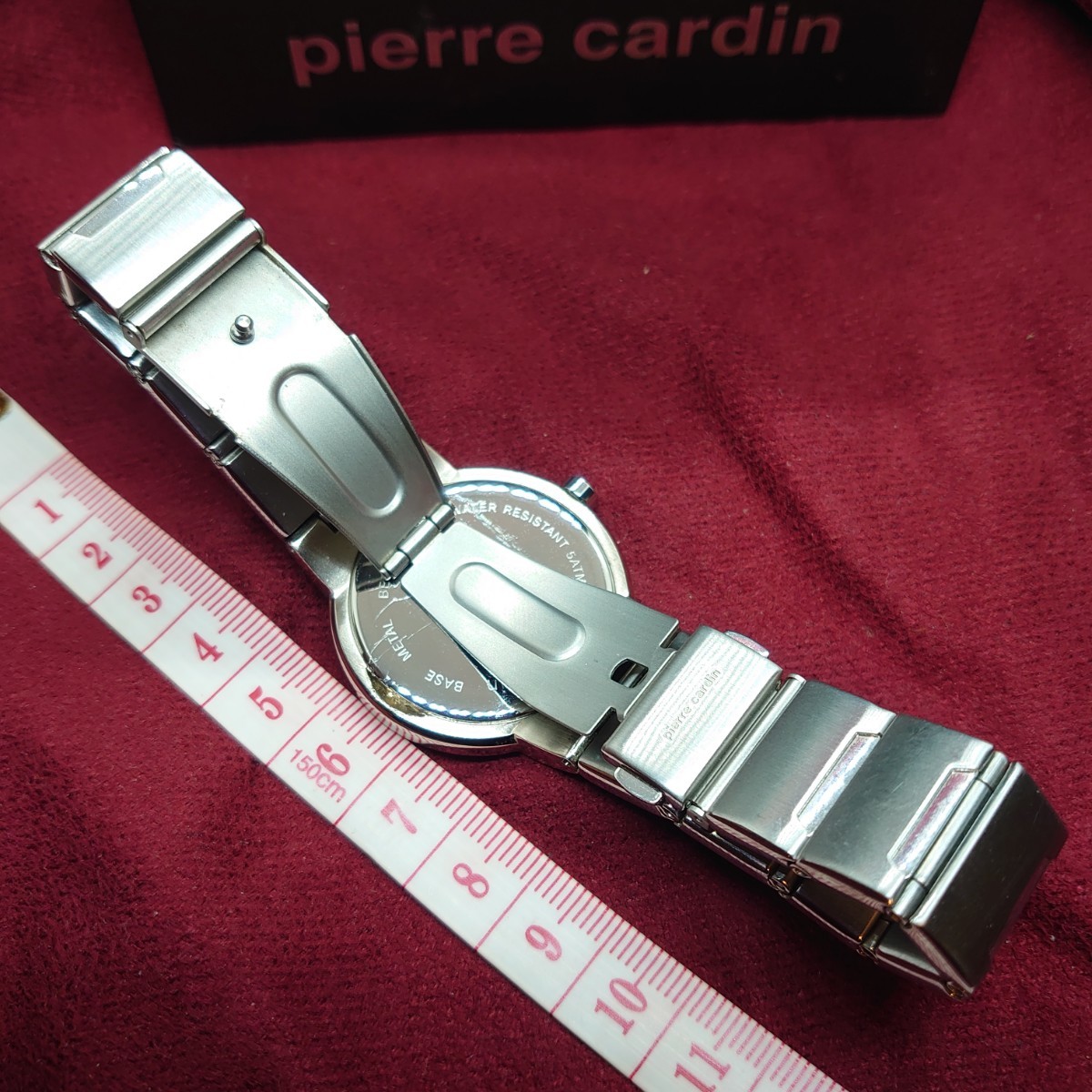 201【電池交換済】ピエール・カルダン/pierre cardin 48611 メンズ腕時計 3針アナログウォッチ シルバー×白文字盤 箱・予備コマ付きの画像8