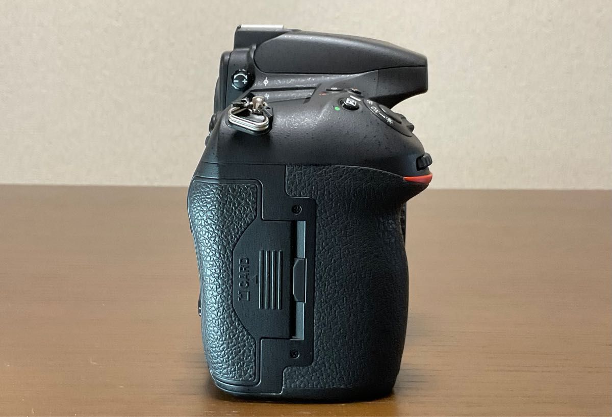 Nikon D810 + バッテリーグリップMB-D12