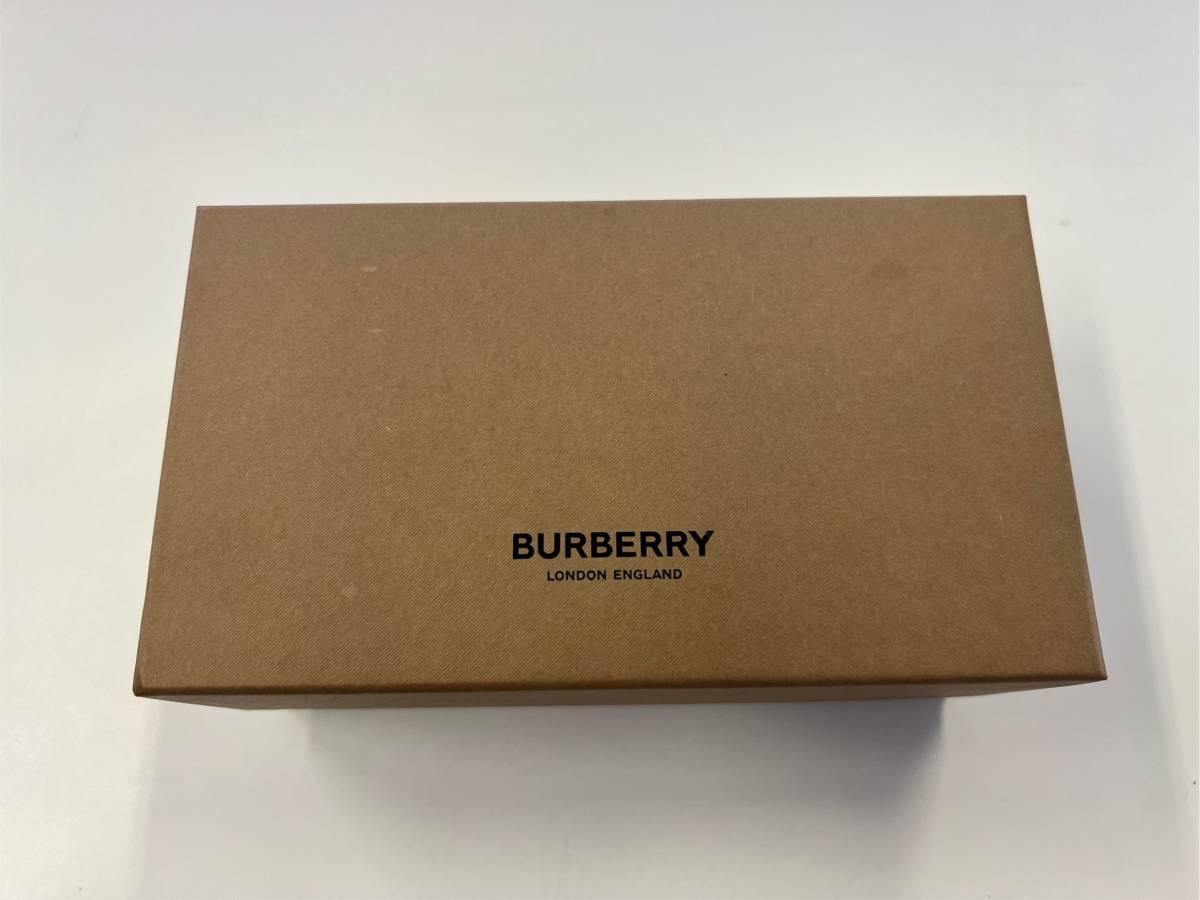 【超美品】BURBERRY　サングラス　ストライプディテール スクエアフレーム_画像7