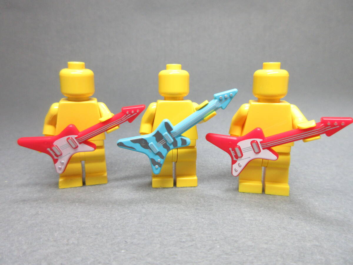 LEGO★25 正規品 未使用 ギター 3個セット 同梱可能 レゴ シティ タウン 小物 アクセサリー 手持ち 音楽 コンサート 楽器 パンク ロック_画像1