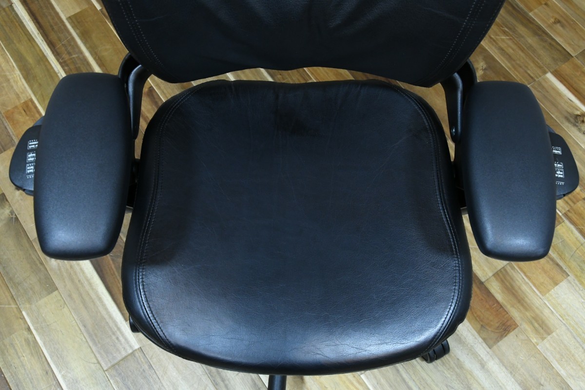 PB4BK66 スチールケース Steelcase 46215159 リープチェア Leap PB4BK66 スチールケース Steelcase 46215159 リープチェア Leap
