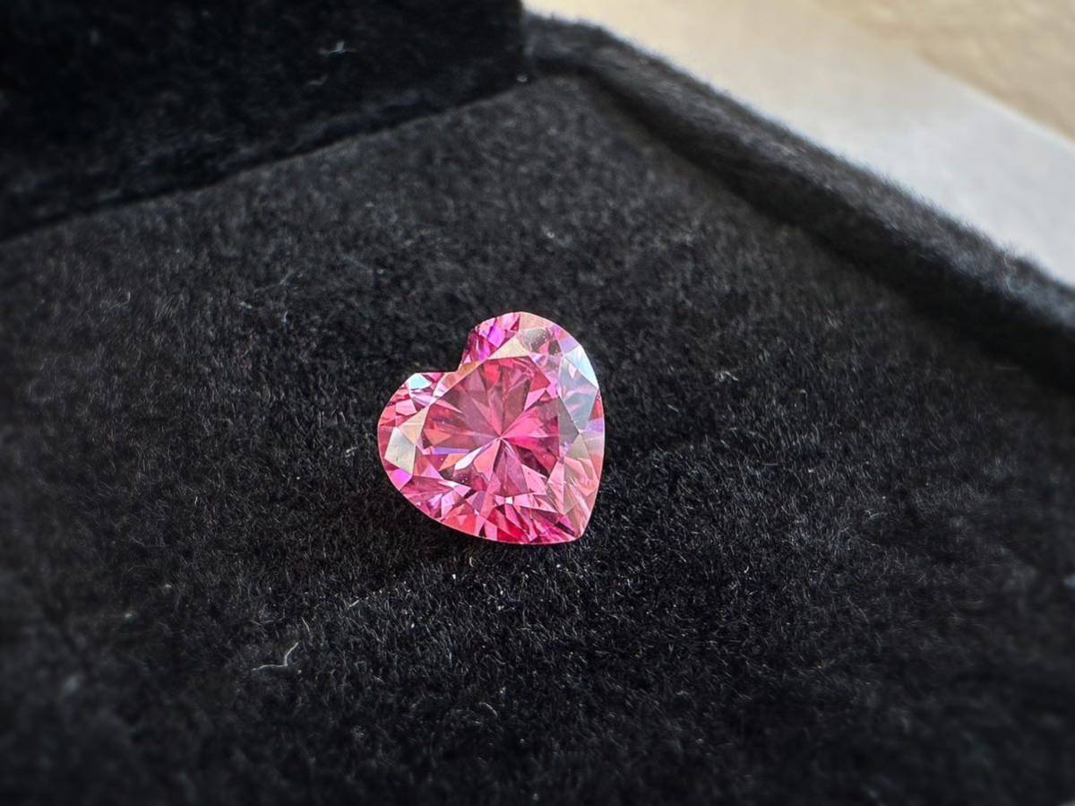 モアサナイト ピンク pink ハートカット 1.0CT 6.5mm ルース 裸石 証明書付 人工ダイヤモンド ハート型 桜色 sakura さくら モアッサナイト