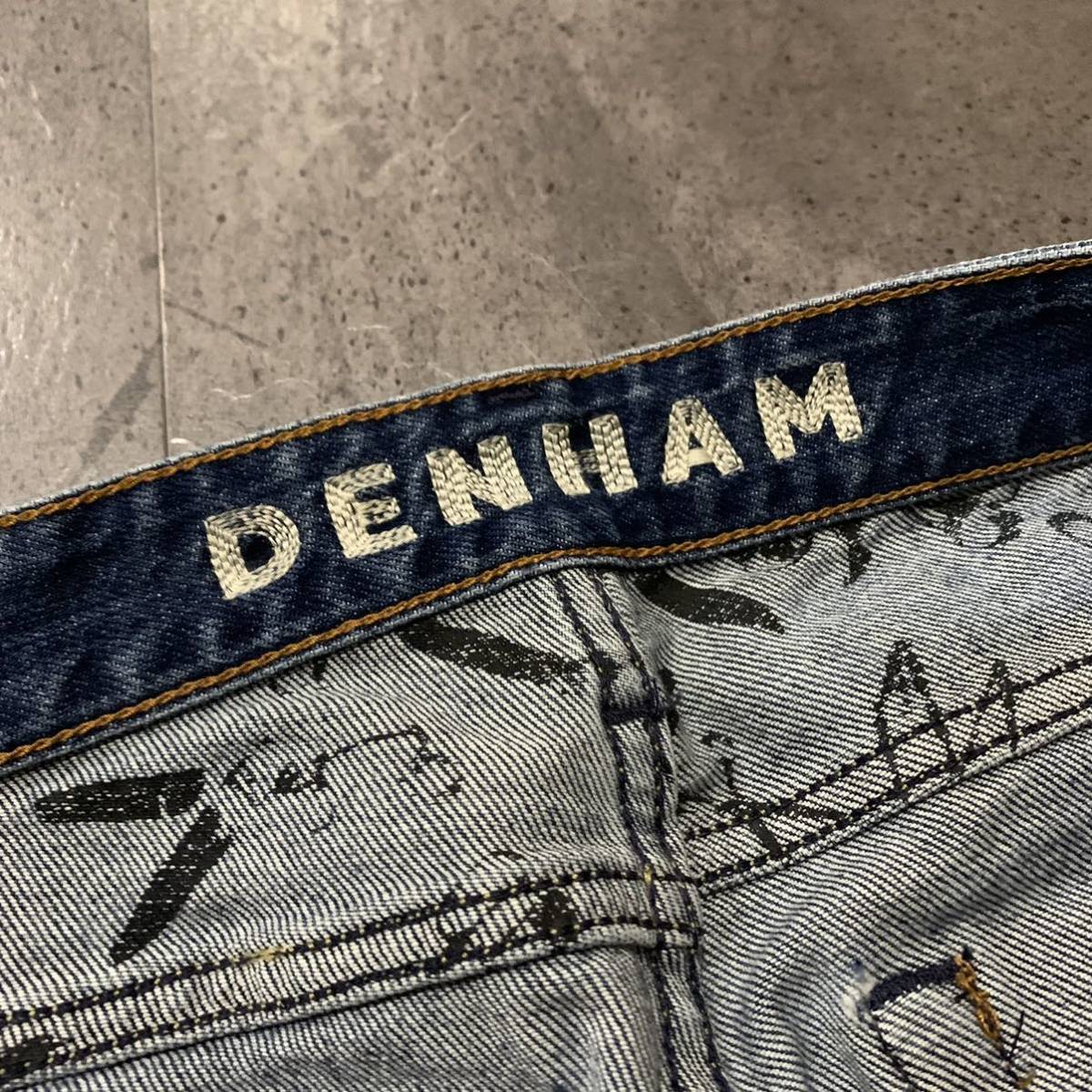 A ☆ 人気モデル!! '洗練されたデザイン' DENHAM デンハム CANDIANI DENIM テーパード デニムパンツ RAZOR GREI ジーンズ size:31 ボトムス_画像7