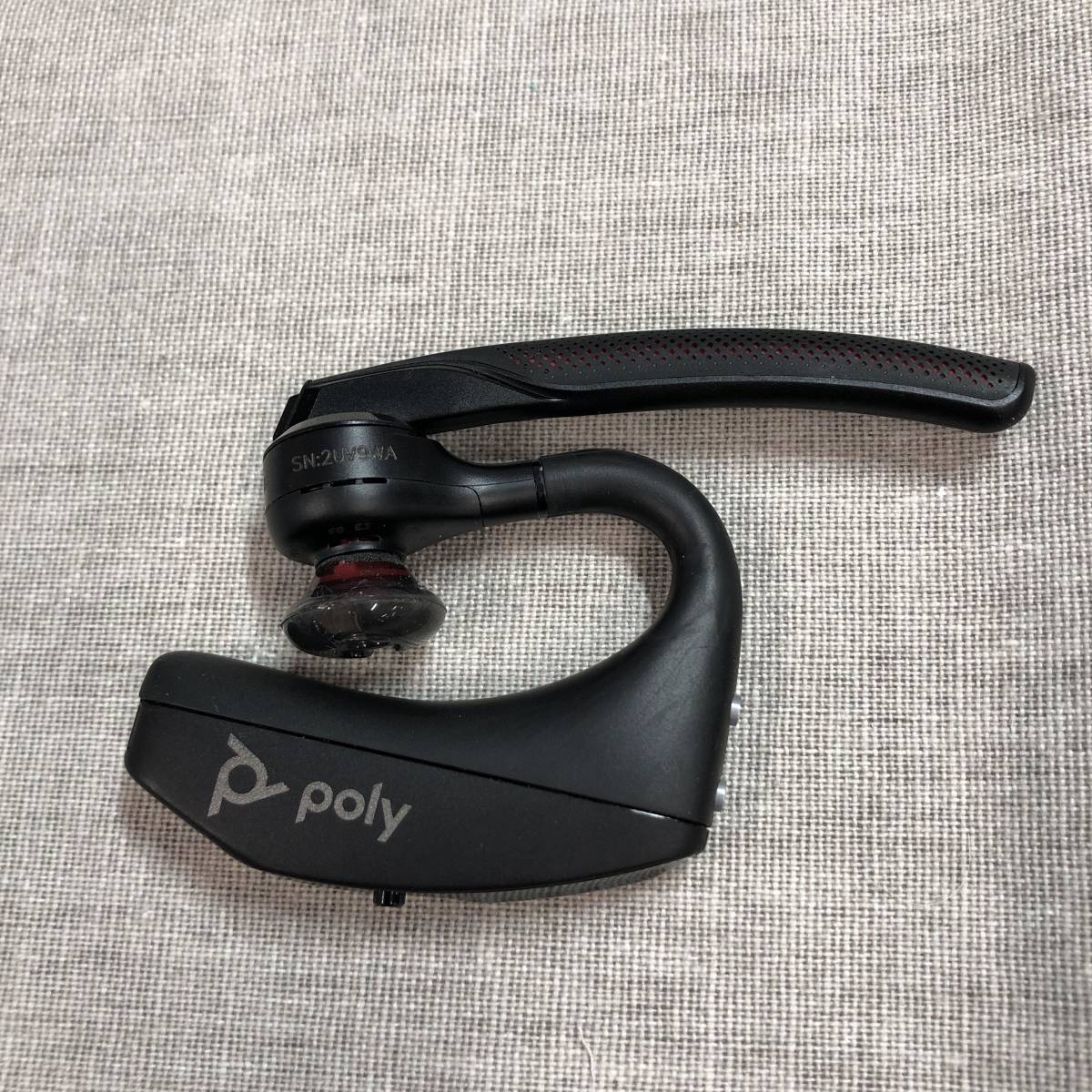 ポリー(Poly) PLANTRONICSVoyager 5200 Bluetooth ワイヤレスヘッドセット 片耳 モノラルイヤホンタイプ ノイズキャンセリングマイク_画像4