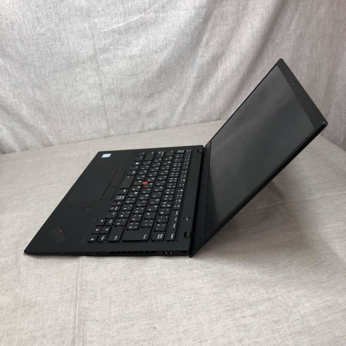 ジャンク品　Lenovo　ThinkPad X1 Carbon 6th ノートPC Core i5-8250U 8GB/512GB Windows 11 Pro_画像5