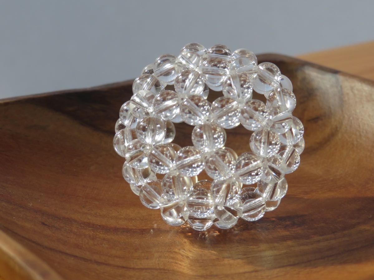神聖幾何学 フラーレン 6mm 天然石 直径4cm インテリア バッキーボール
