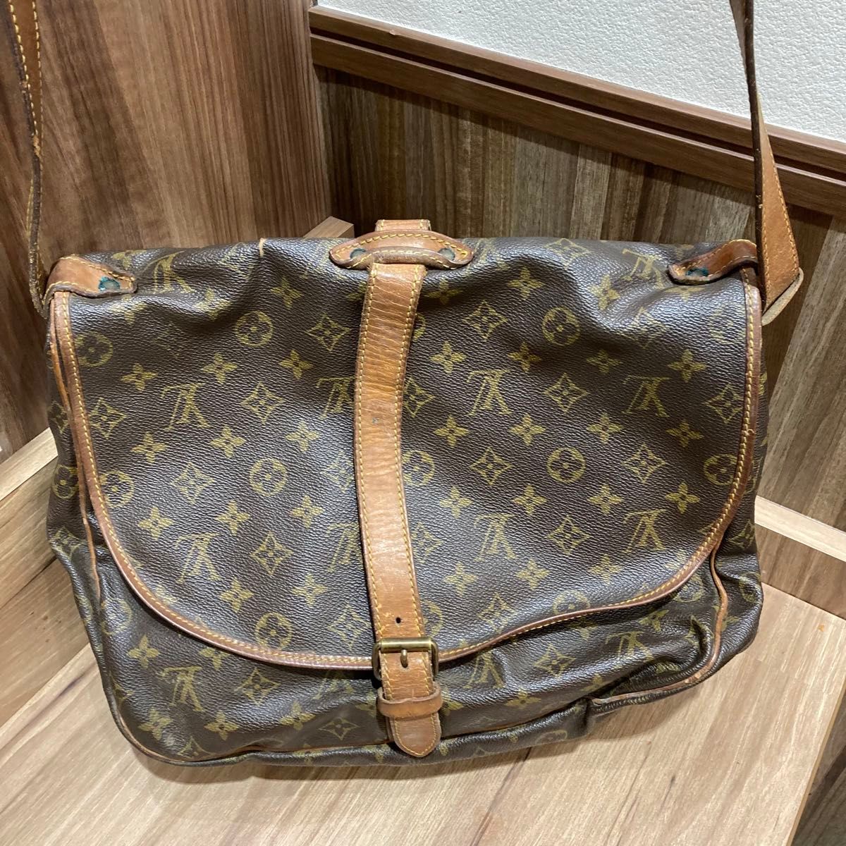 LOUIS VUITTON ルイヴィトン モノグラム ソミュールGM ショルダーバッグ ハンドバッグ ブラウン レディース