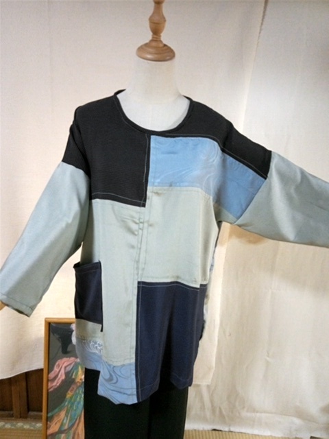 チュニック Mサイズ シルク 中古品 着物 リメイク パッチワークの画像1