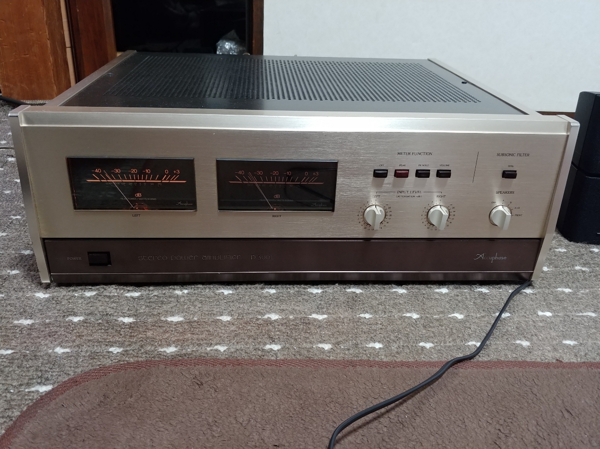 Accuphase power amplifier P-300L Accuphase 
